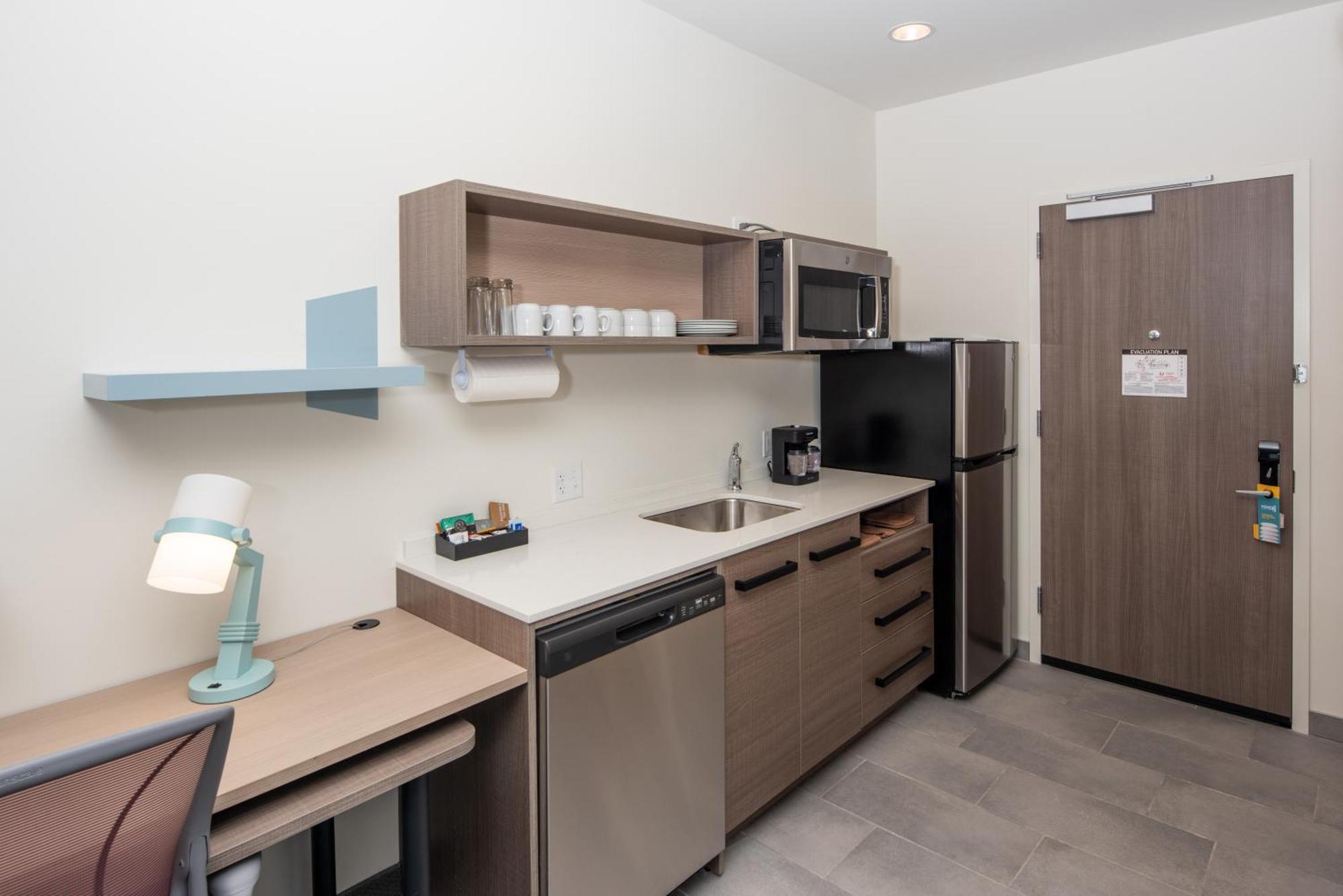 Home2 Suites By Hilton East Haven New Haven Экстерьер фото