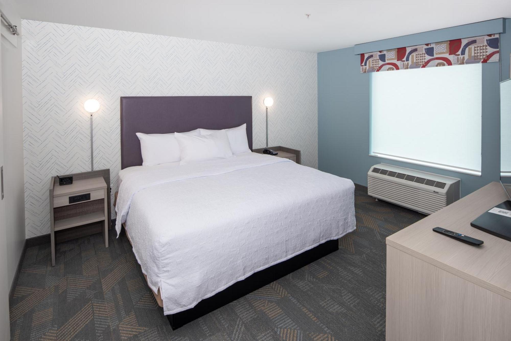 Home2 Suites By Hilton East Haven New Haven Экстерьер фото