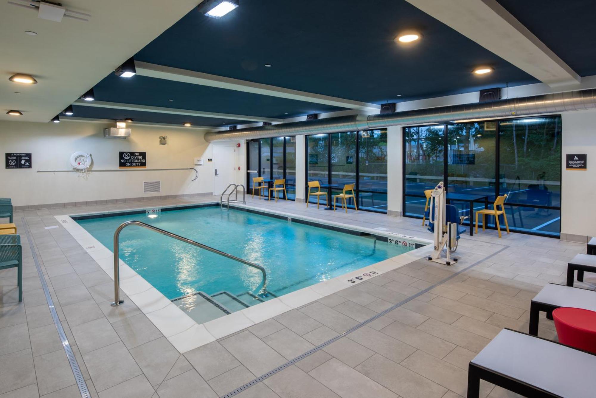 Home2 Suites By Hilton East Haven New Haven Экстерьер фото