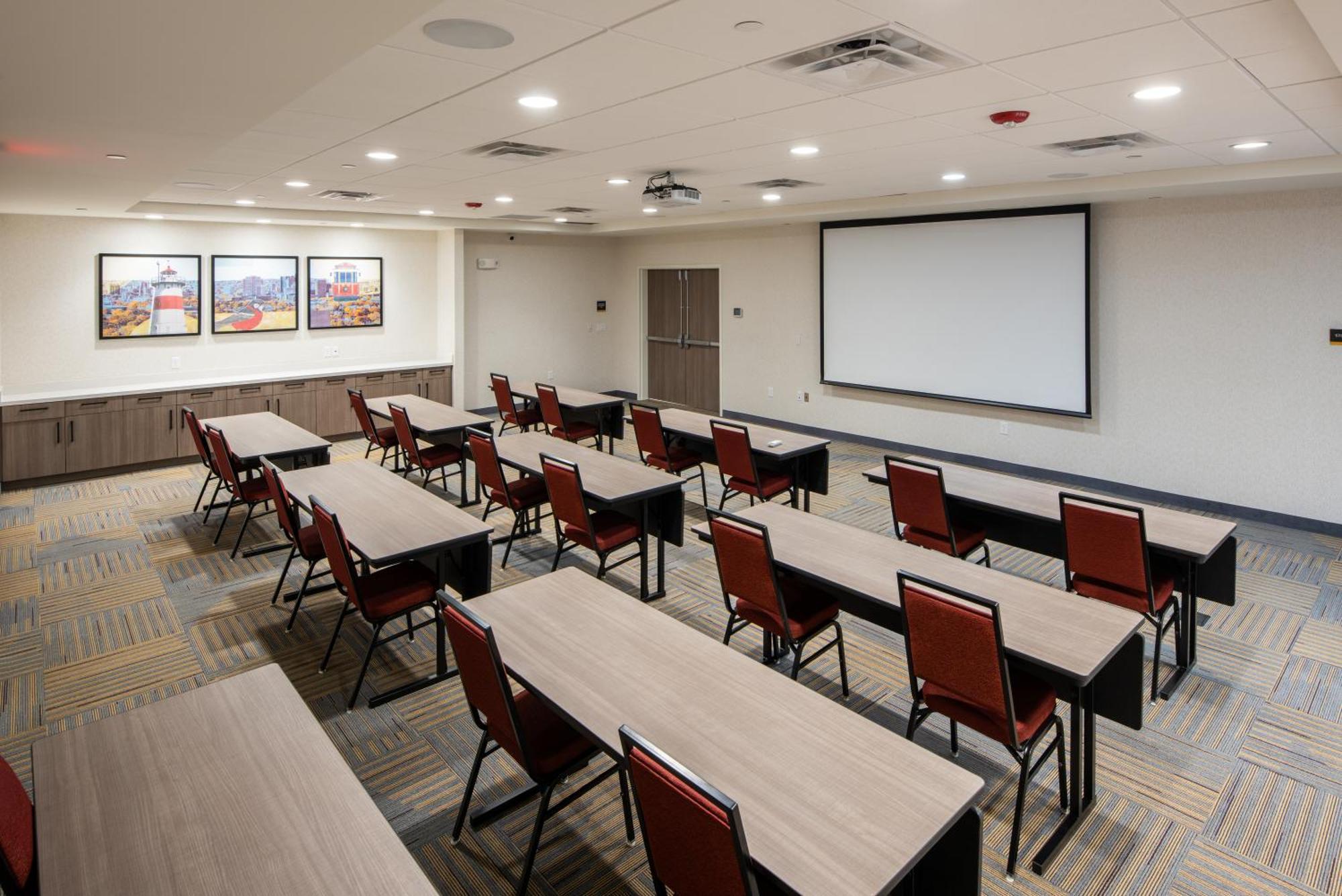 Home2 Suites By Hilton East Haven New Haven Экстерьер фото